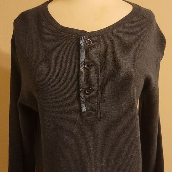 Grayers women's xs thermal shirt. - Picture 2 of 11